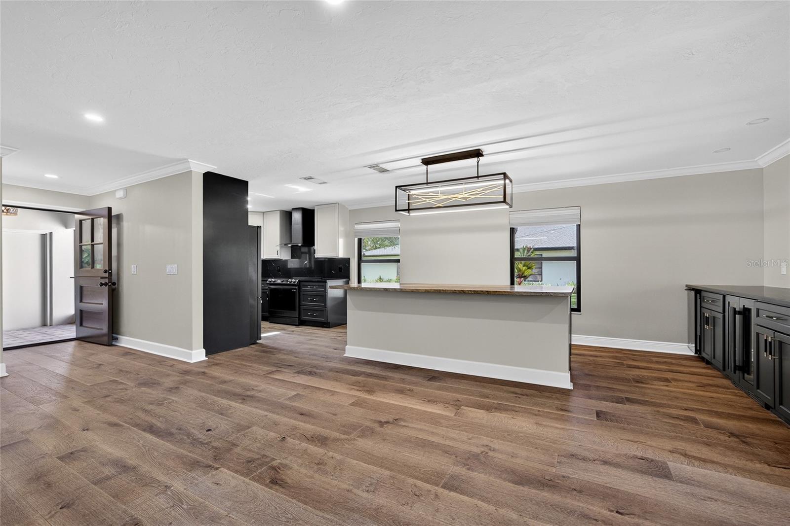 Image 8 of 37 For 3641 Gleneagle Drive 12d