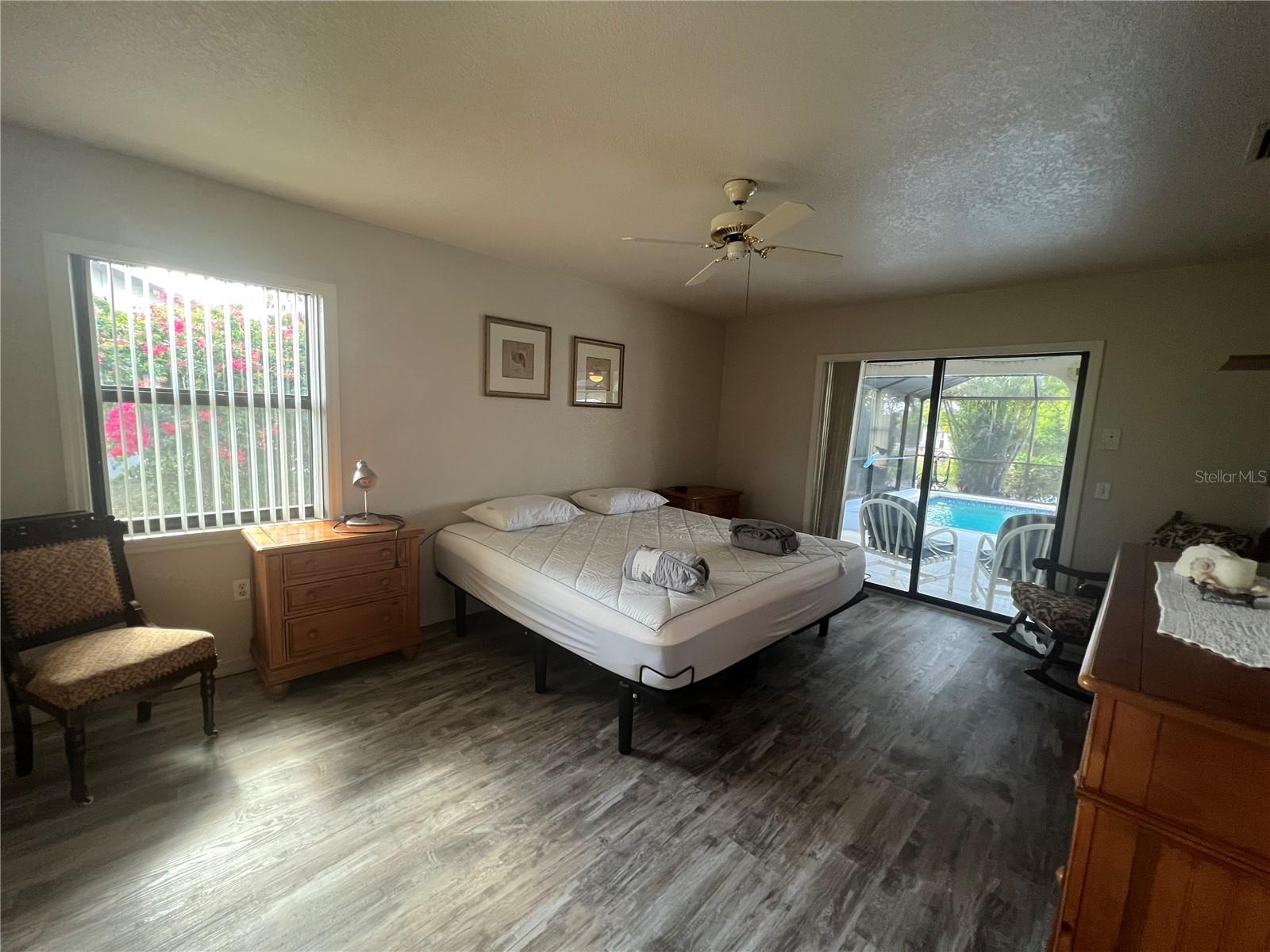 Image 10 of 36 For 3177 Clifford Street