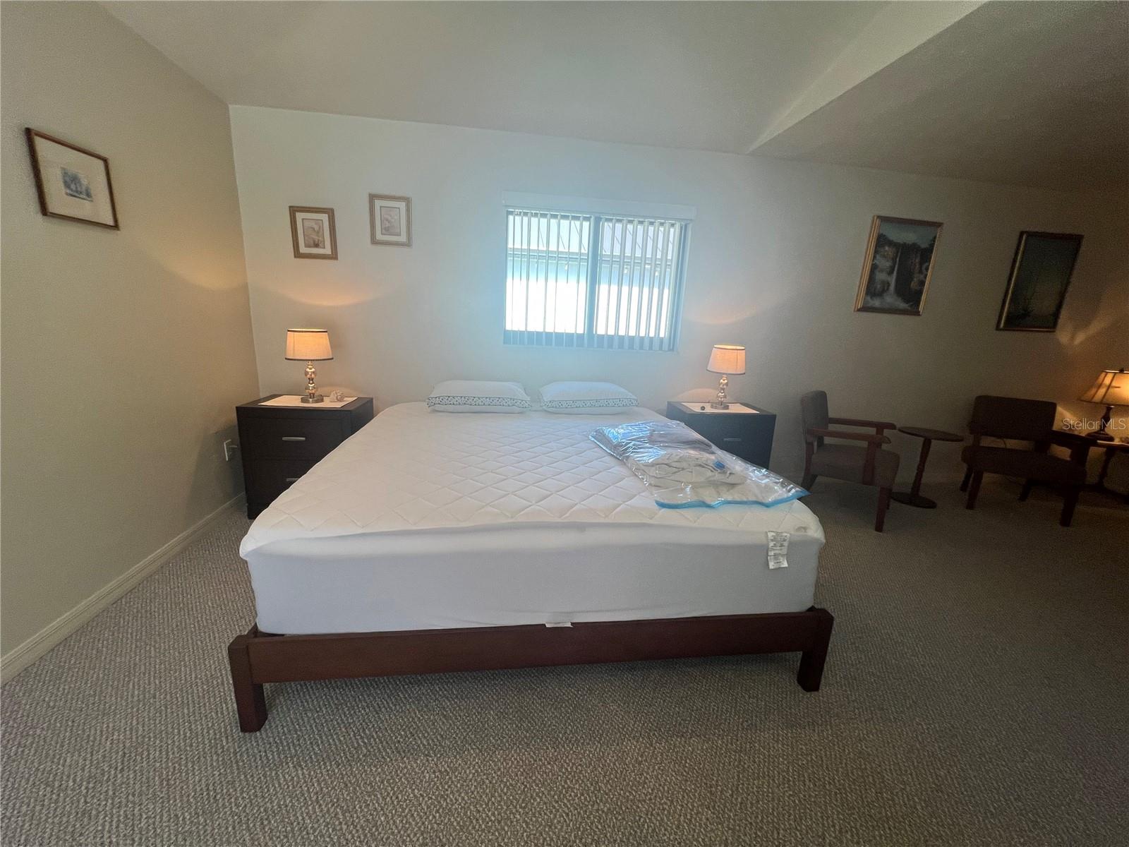 Image 21 of 36 For 3177 Clifford Street