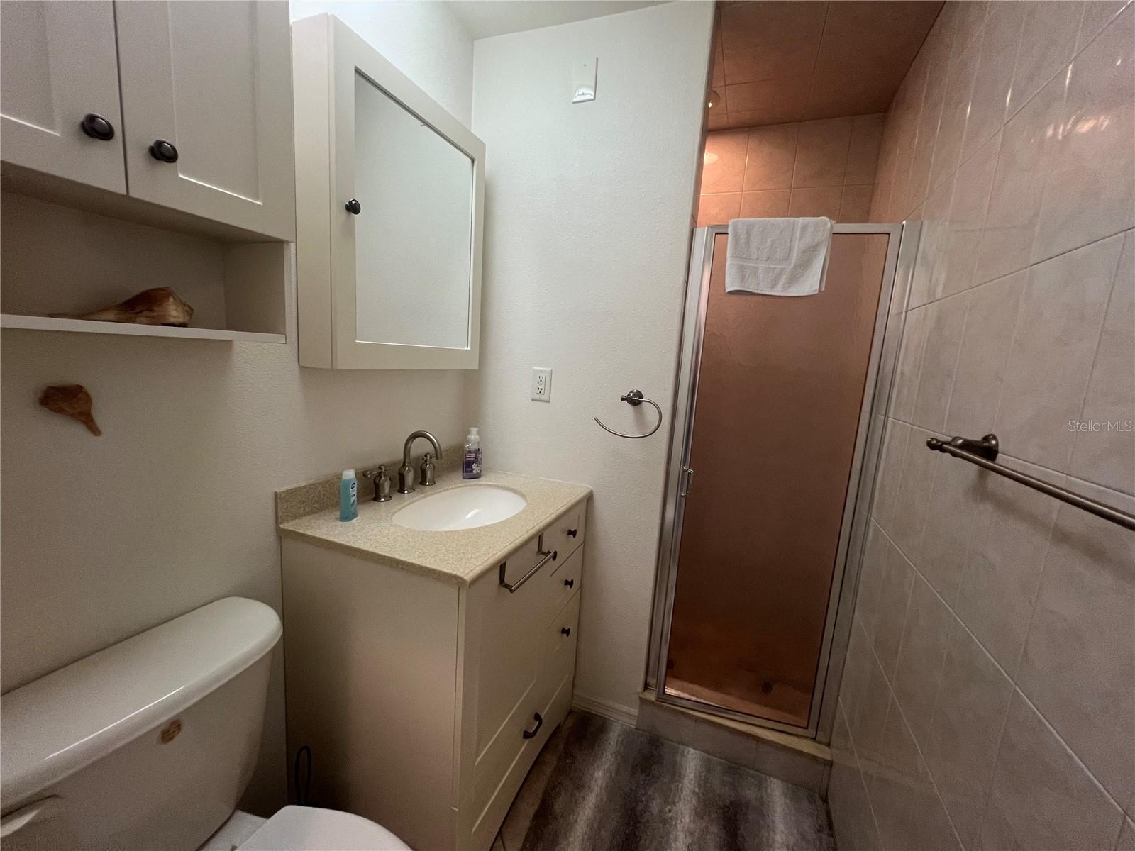 Image 23 of 36 For 3177 Clifford Street