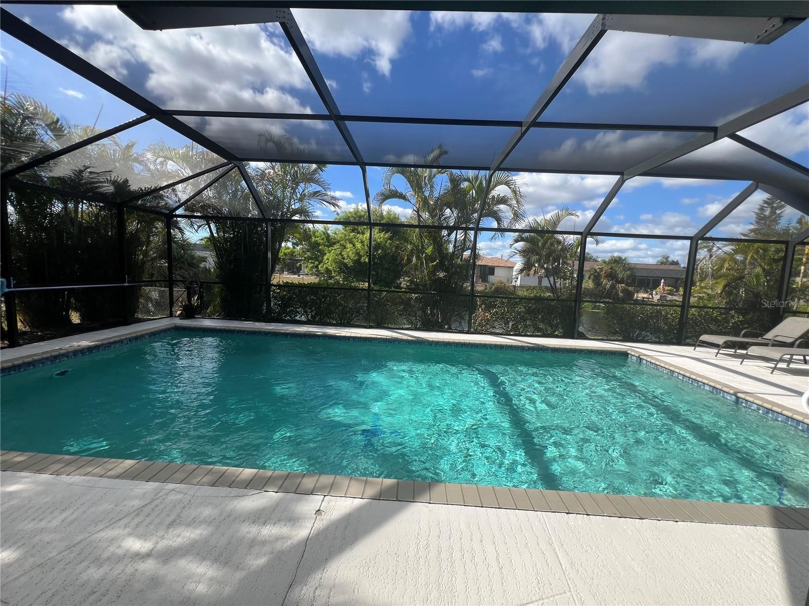 Image 28 of 36 For 3177 Clifford Street