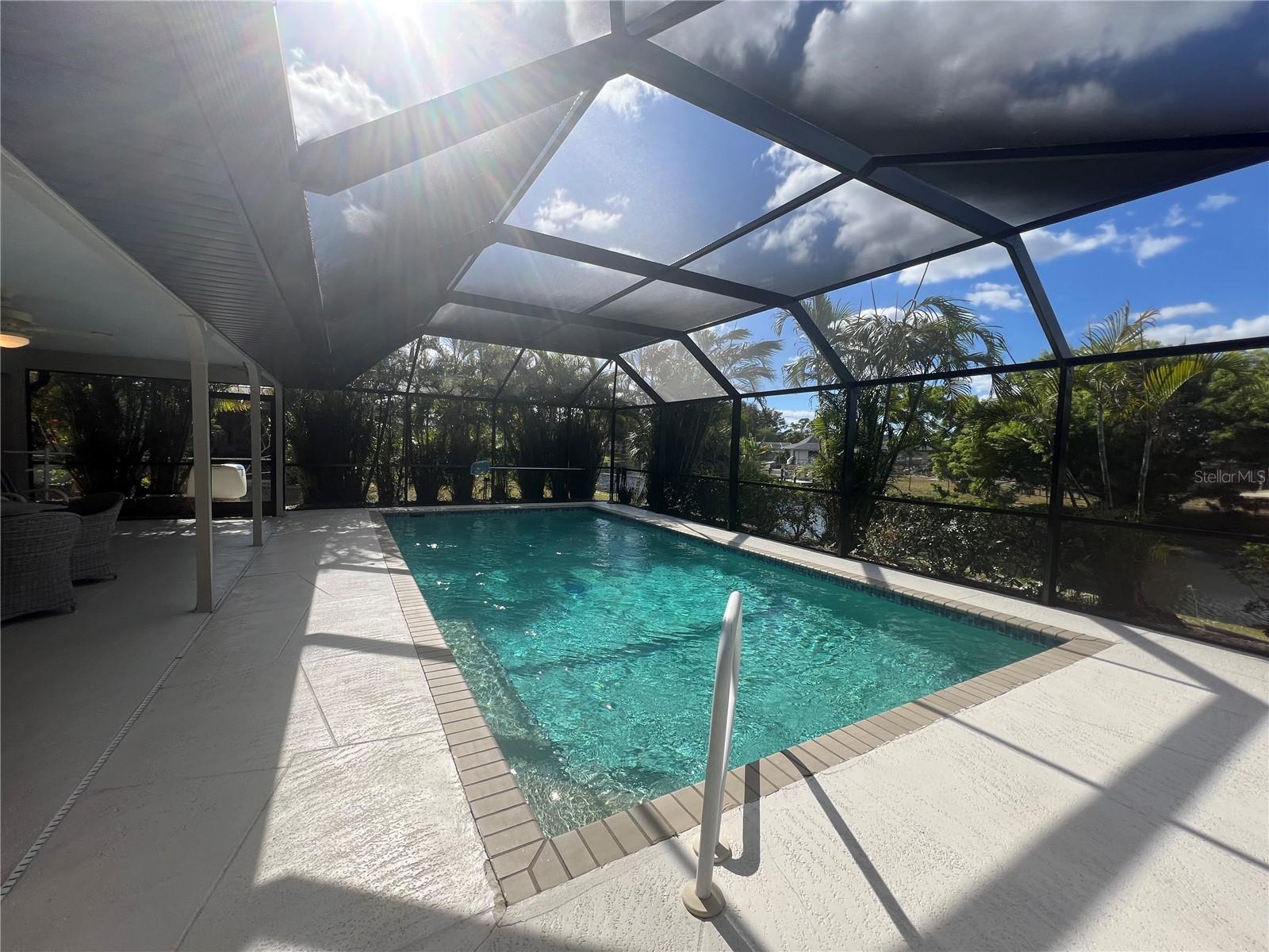 Image 30 of 36 For 3177 Clifford Street