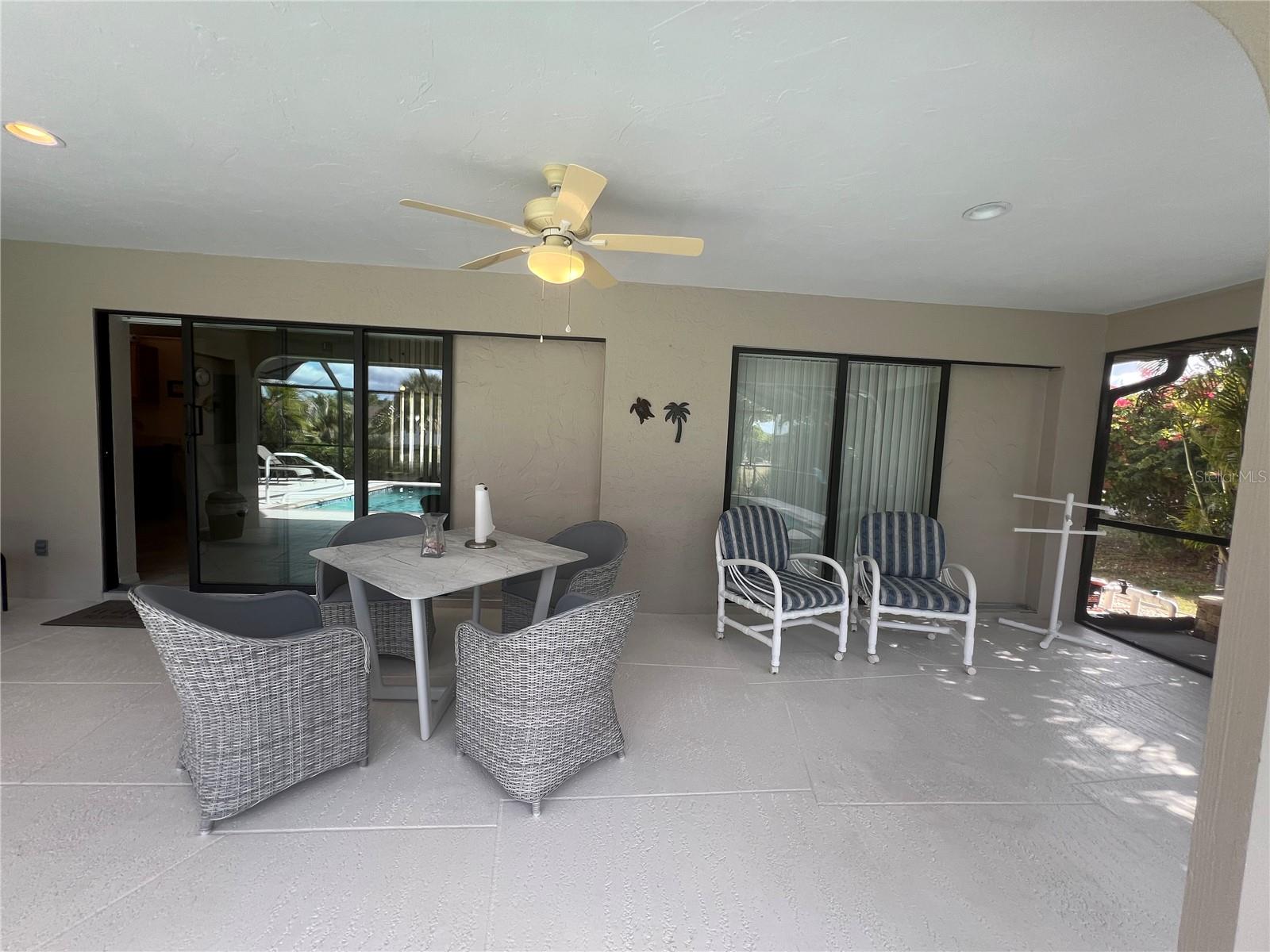 Image 33 of 36 For 3177 Clifford Street