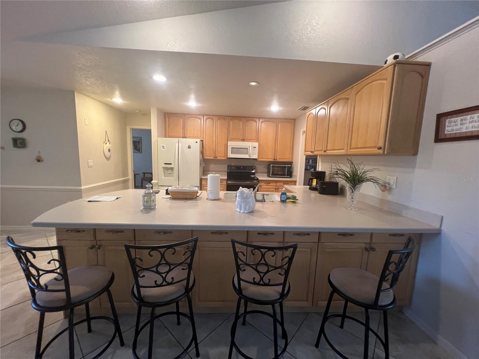 Image 7 of 36 For 3177 Clifford Street