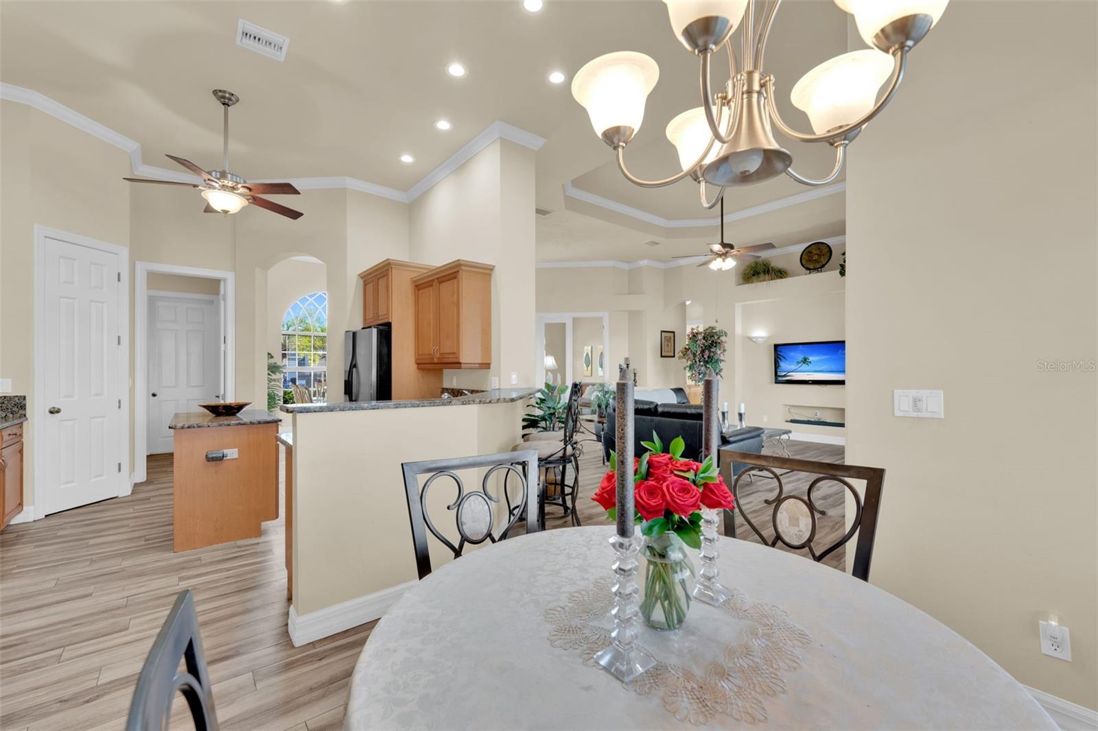 Image 11 of 46 For 2909 39th Street