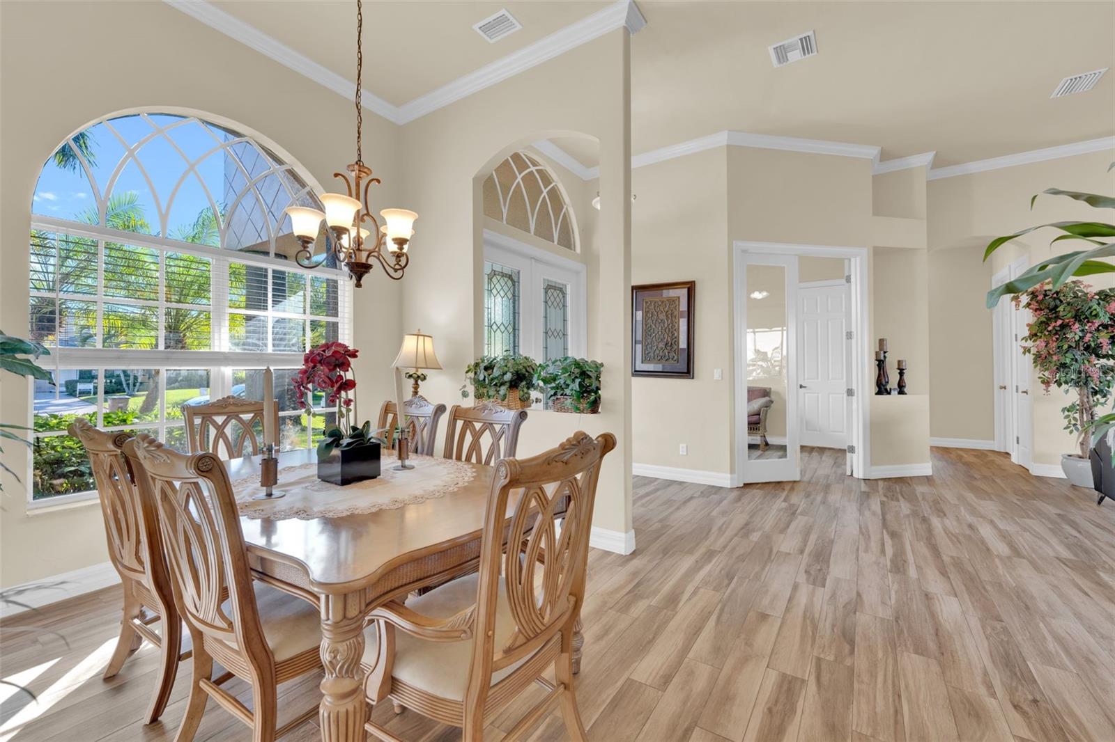 Image 15 of 46 For 2909 39th Street