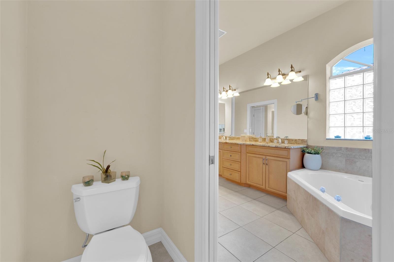 Image 24 of 46 For 2909 39th Street