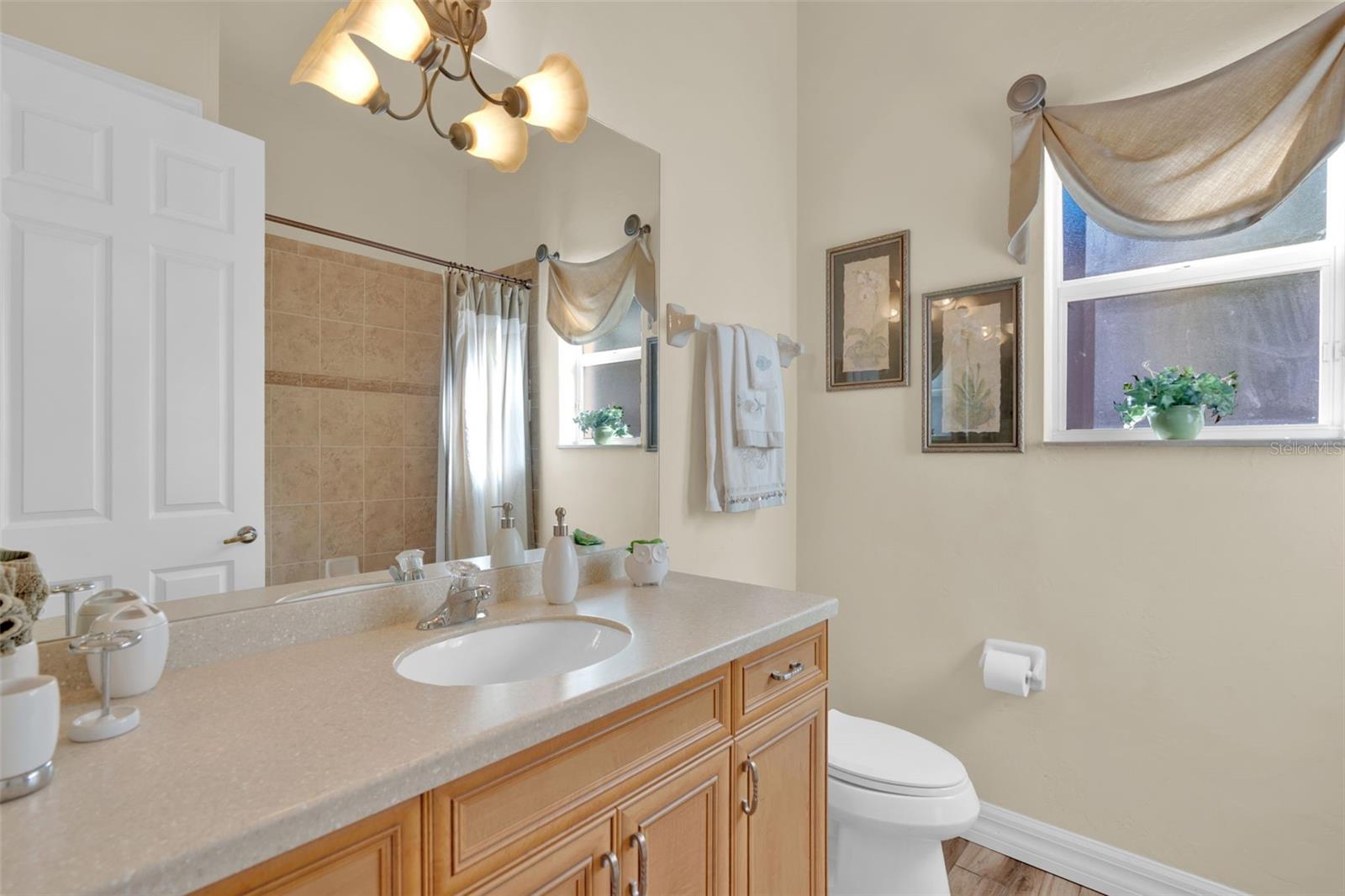 Image 33 of 46 For 2909 39th Street