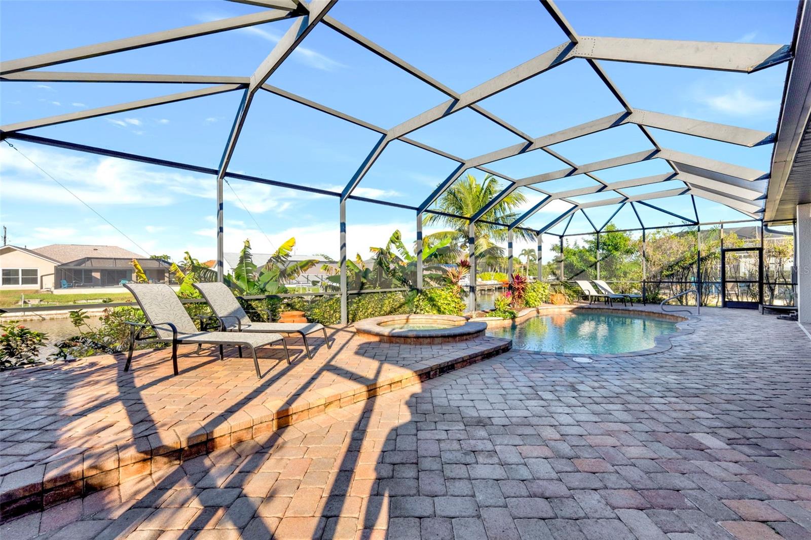 Image 40 of 46 For 2909 39th Street