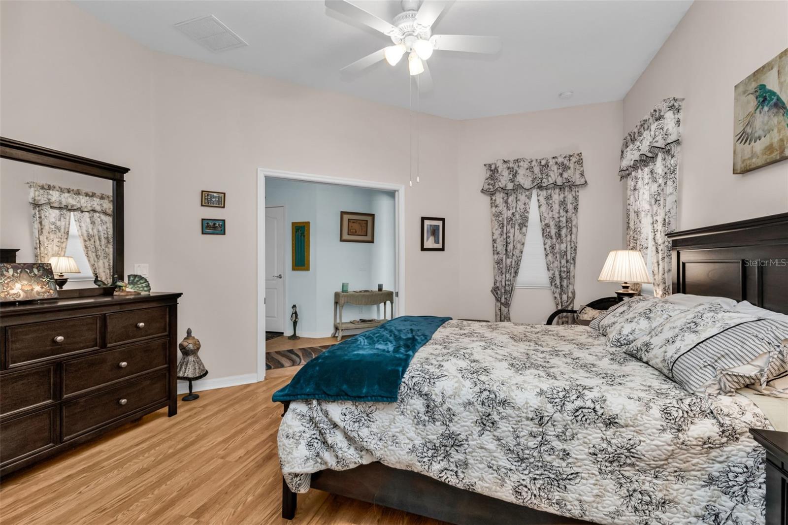 Image 17 of 41 For 1808 Knights Bridge Trail