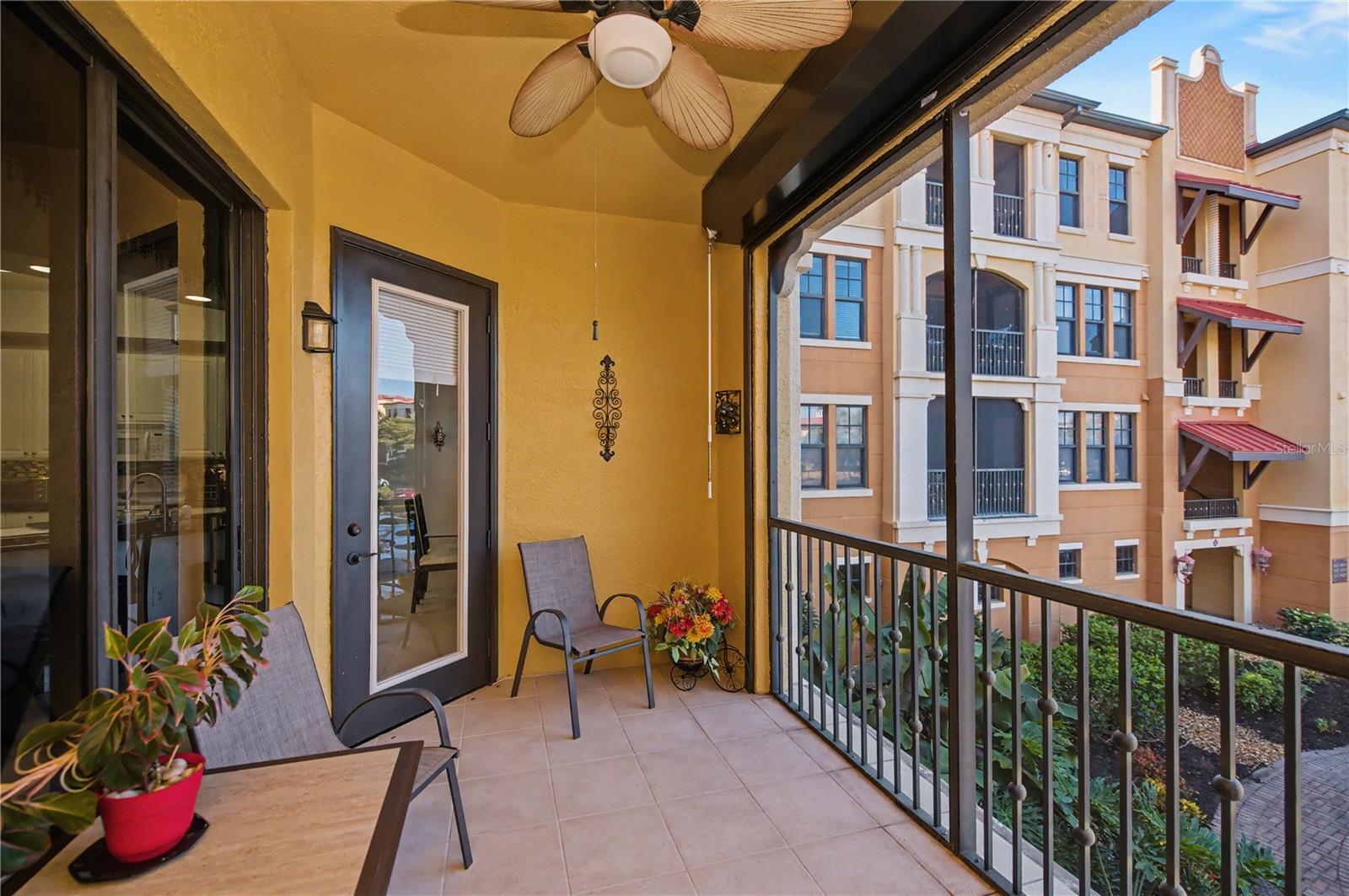 Image 36 of 66 For 96 Vivante Boulevard 24