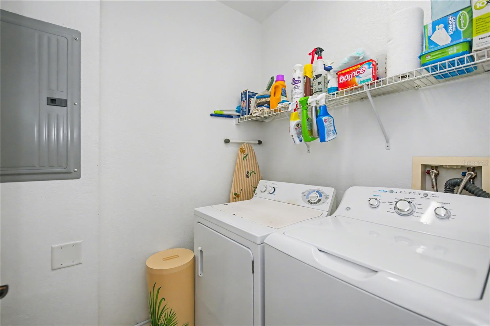 Image 40 of 66 For 96 Vivante Boulevard 24