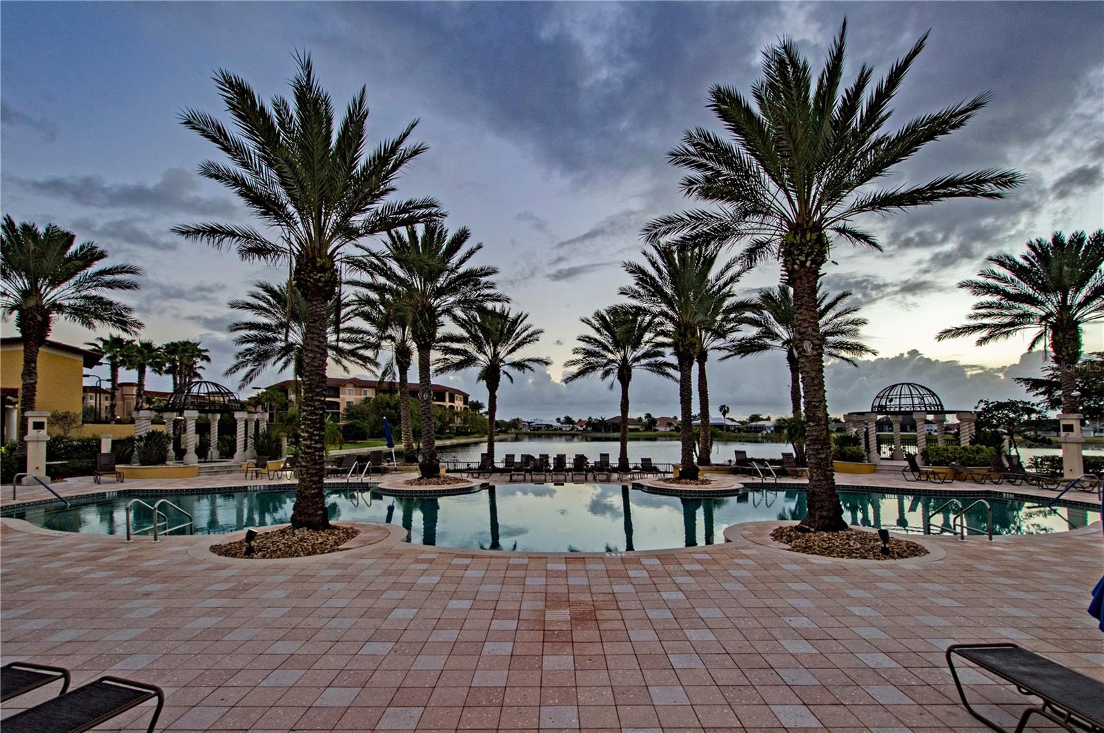 Image 44 of 66 For 96 Vivante Boulevard 24