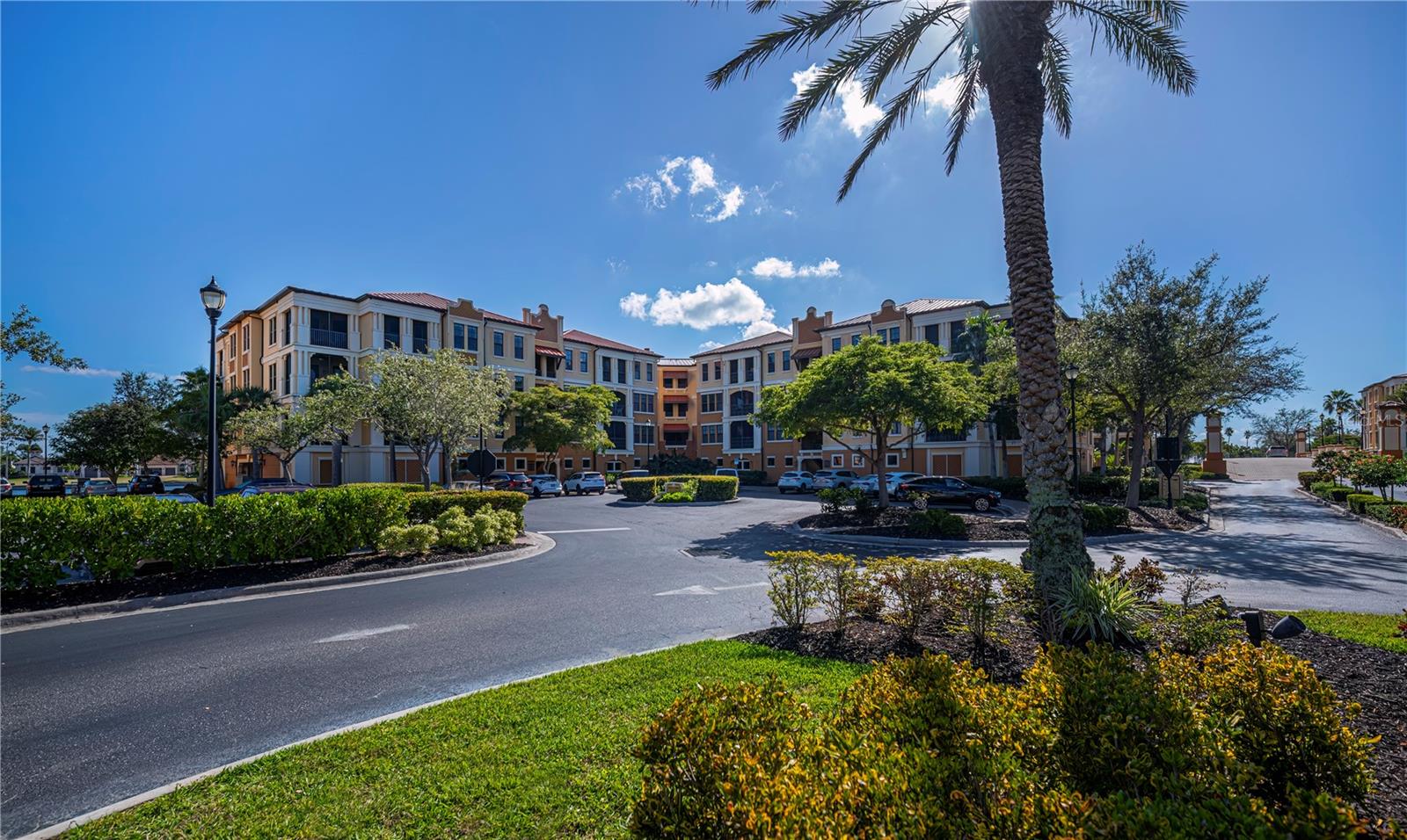 Image 55 of 66 For 96 Vivante Boulevard 24