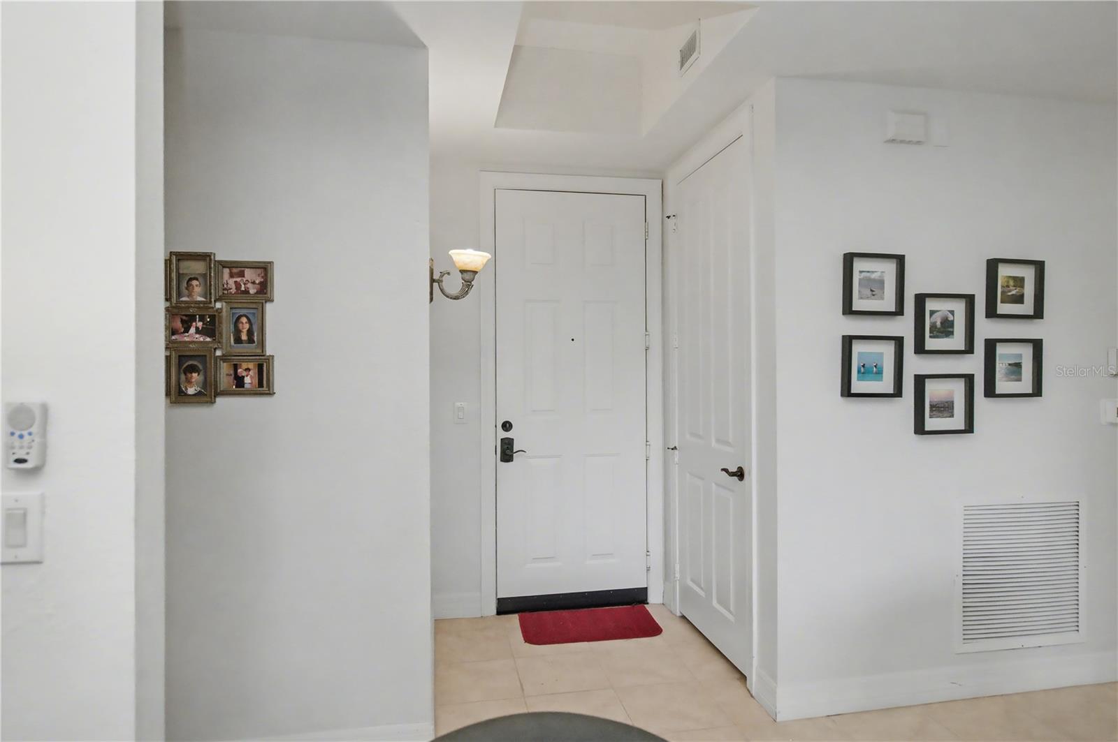 Image 8 of 66 For 96 Vivante Boulevard 24