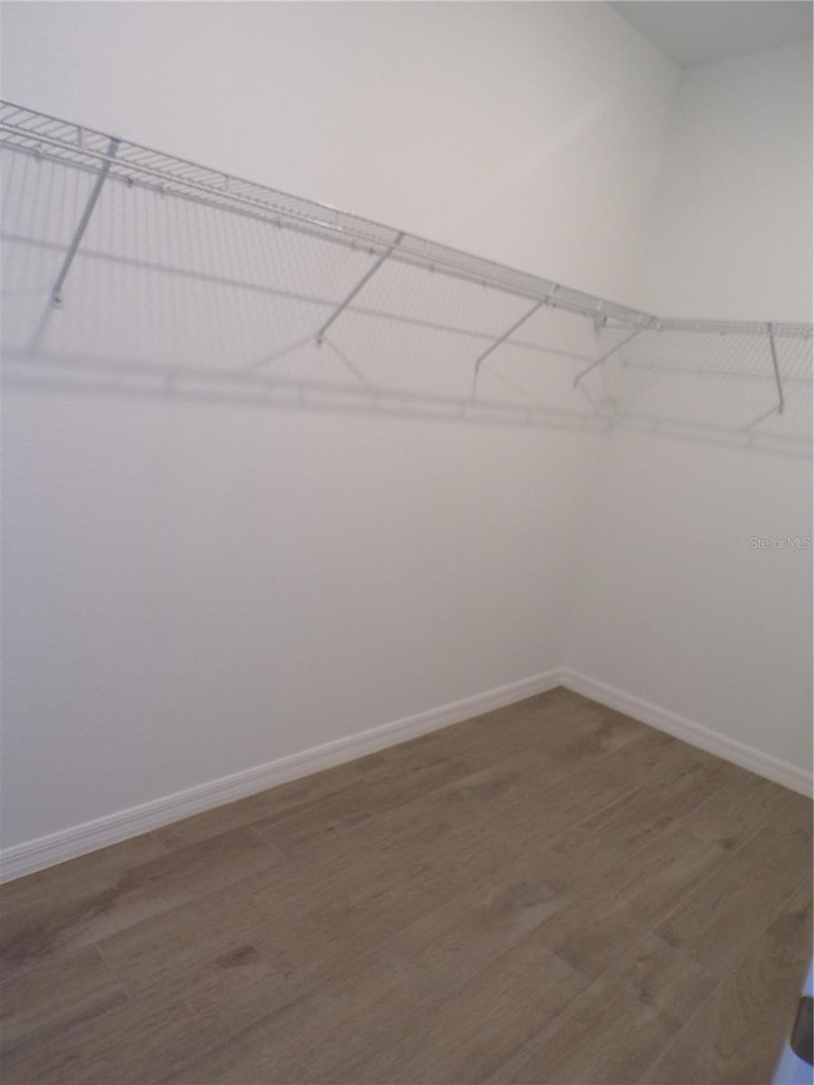 Image 33 of 50 For 11369 Willowleaf Boulevard