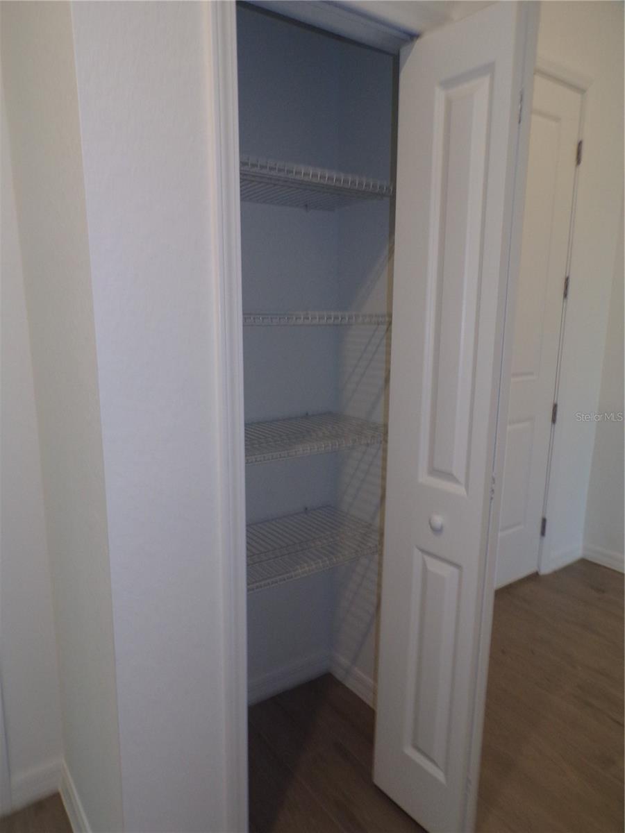 Image 42 of 50 For 11369 Willowleaf Boulevard