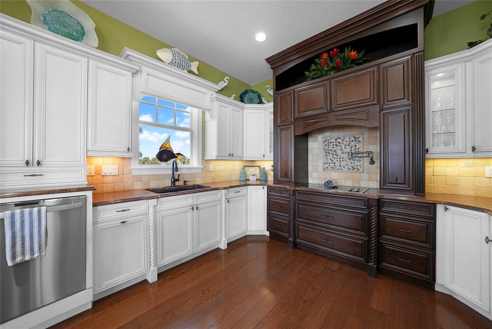 Image 18 of 100 For 6751 Portside Lane