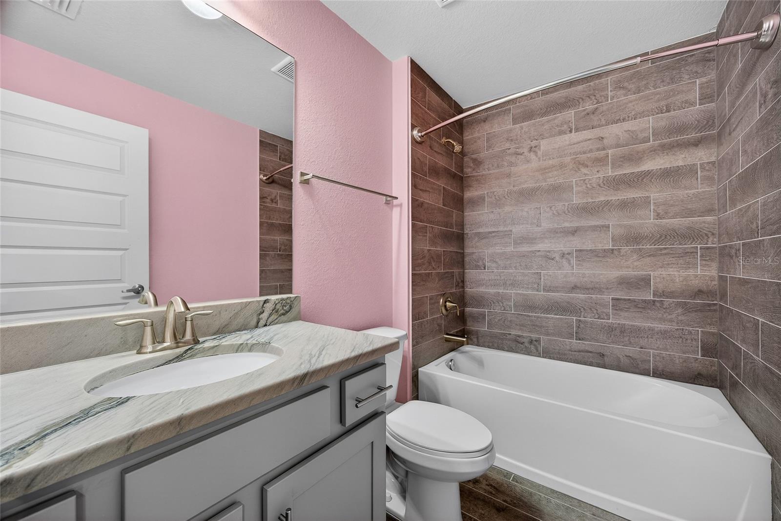 Image 23 of 38 For 2248 Bonn Court