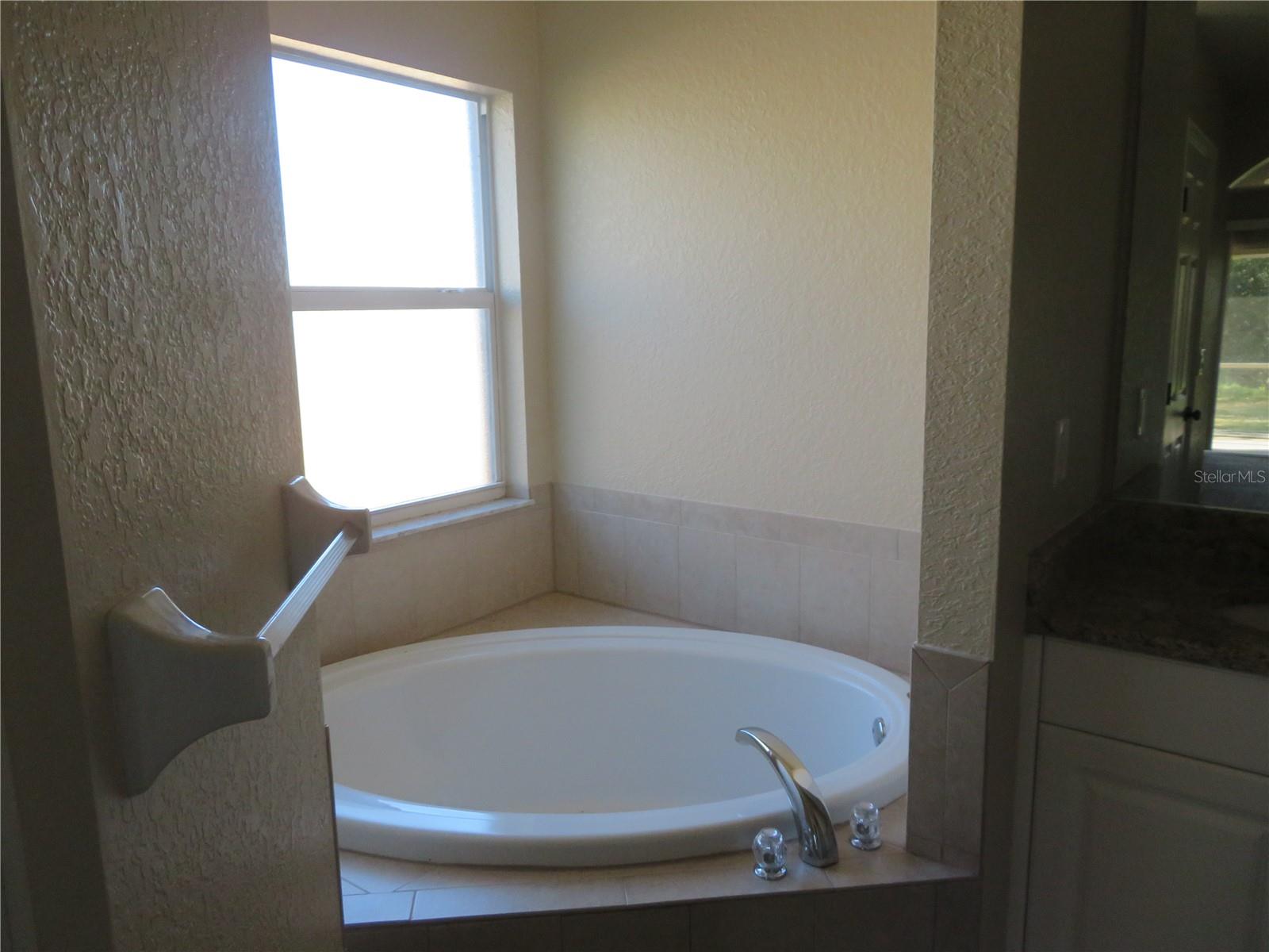 Image 17 of 33 For 1259 Fitzgerald Road