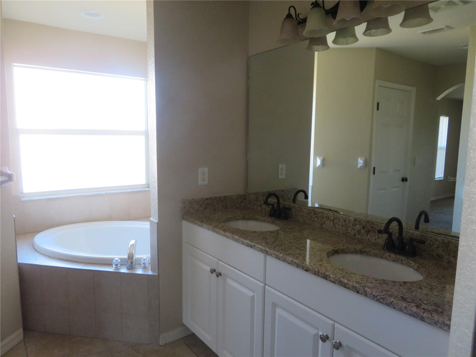 Image 19 of 33 For 1259 Fitzgerald Road