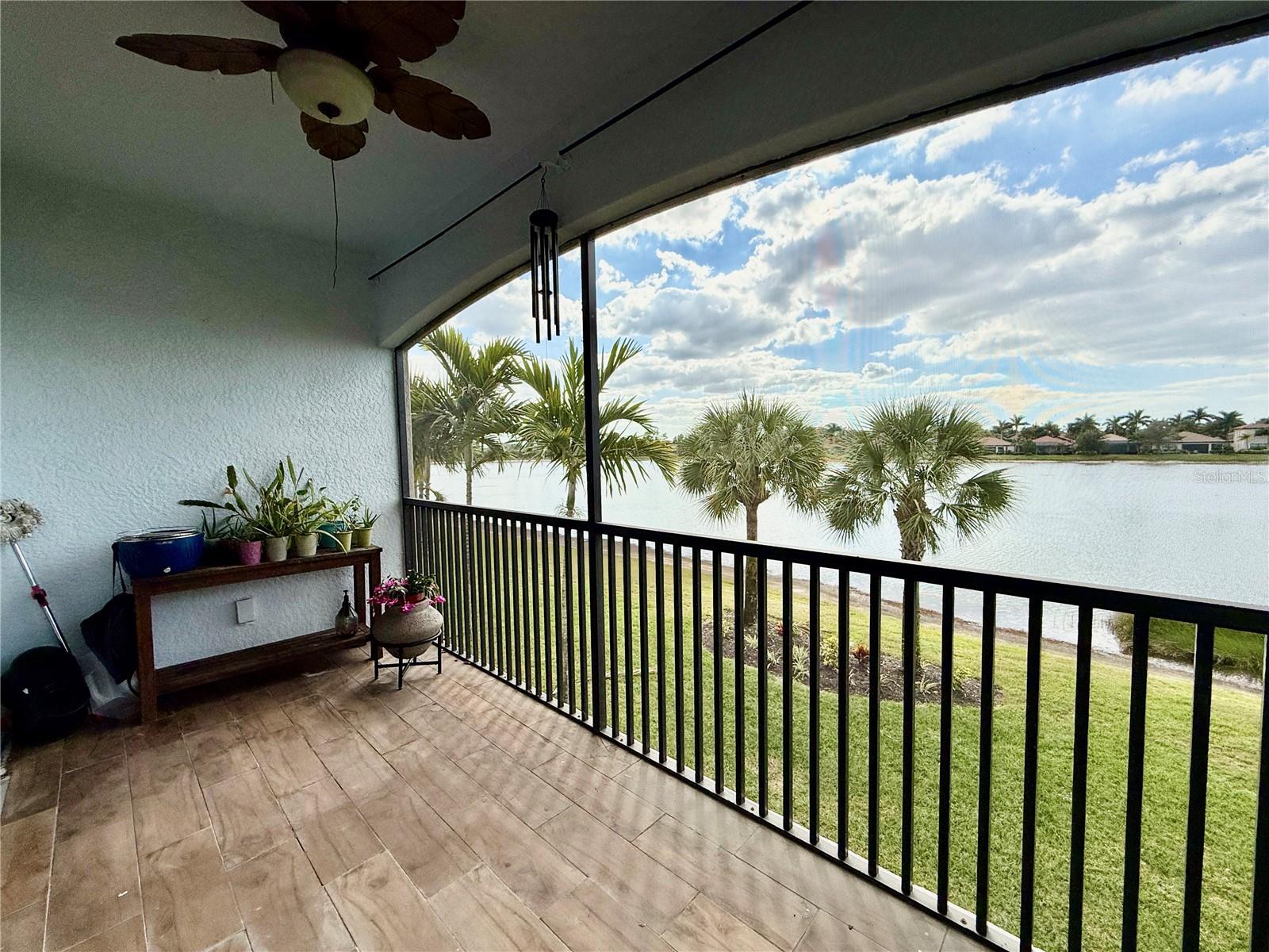 Image 18 of 36 For 26185 Palace Lane 202