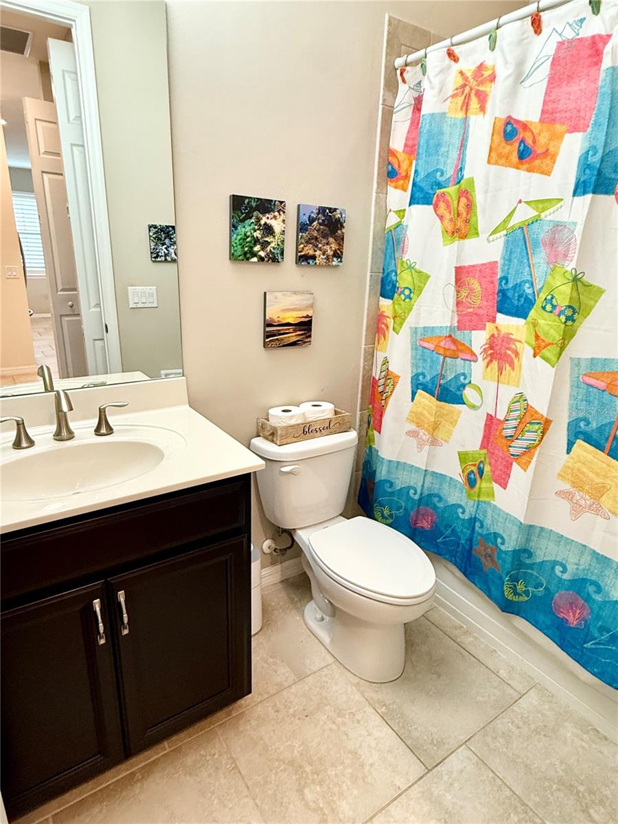 Image 24 of 36 For 26185 Palace Lane 202