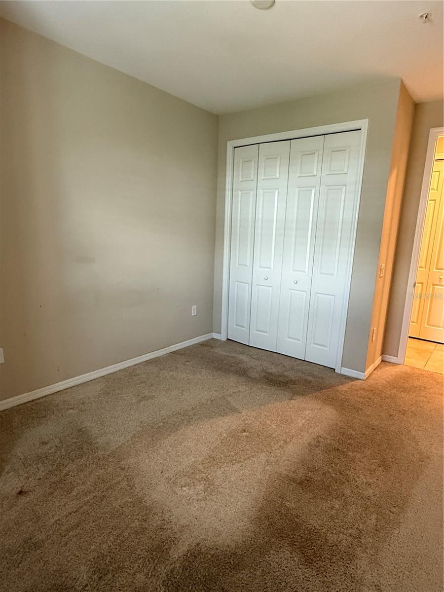 Image 25 of 36 For 26185 Palace Lane 202