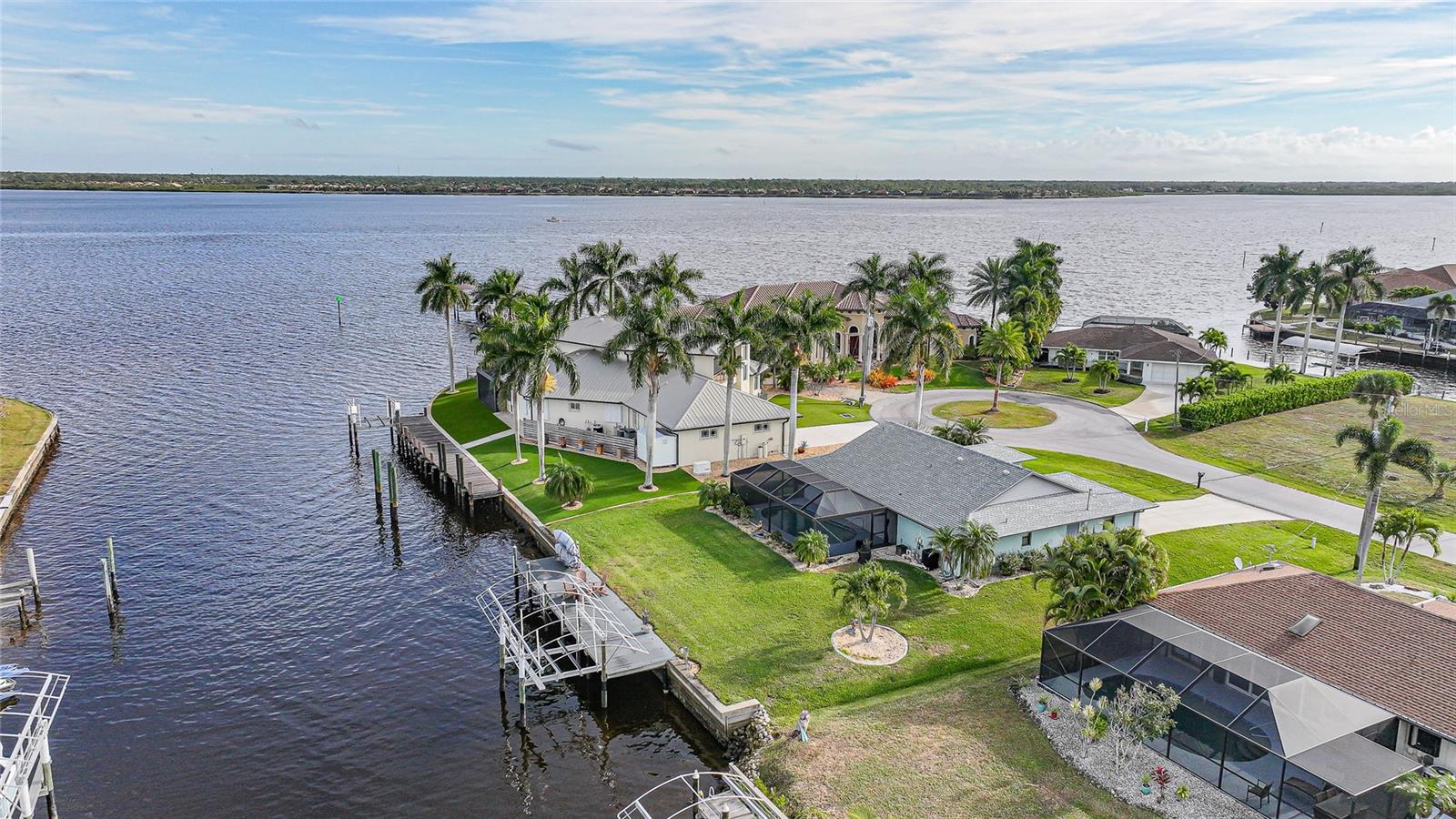 Image 3 of 33 For 3025 Curry Terrace