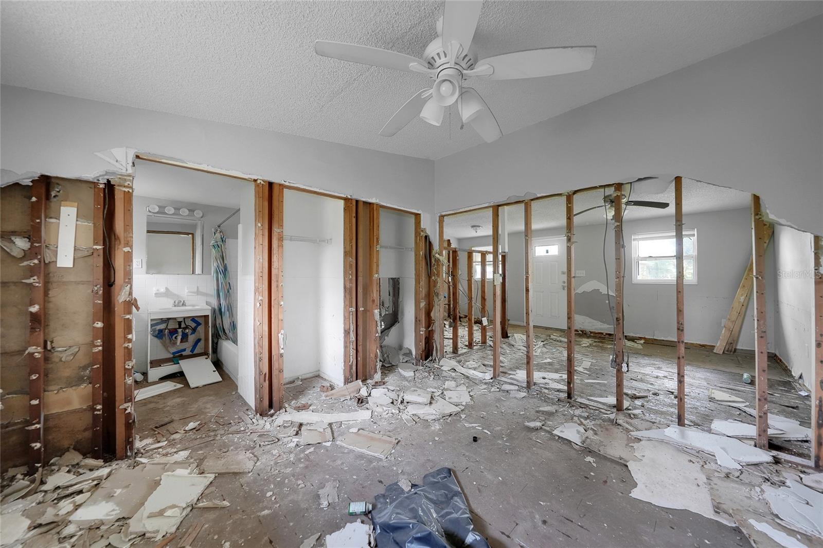 Image 18 of 21 For 2900 Vasco Street A And B