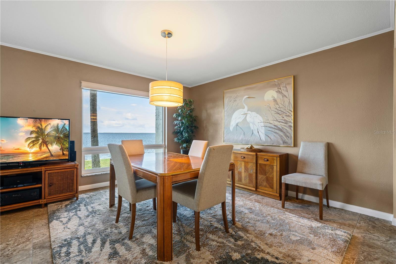 Image 26 of 55 For 1 Colony Point Drive A19