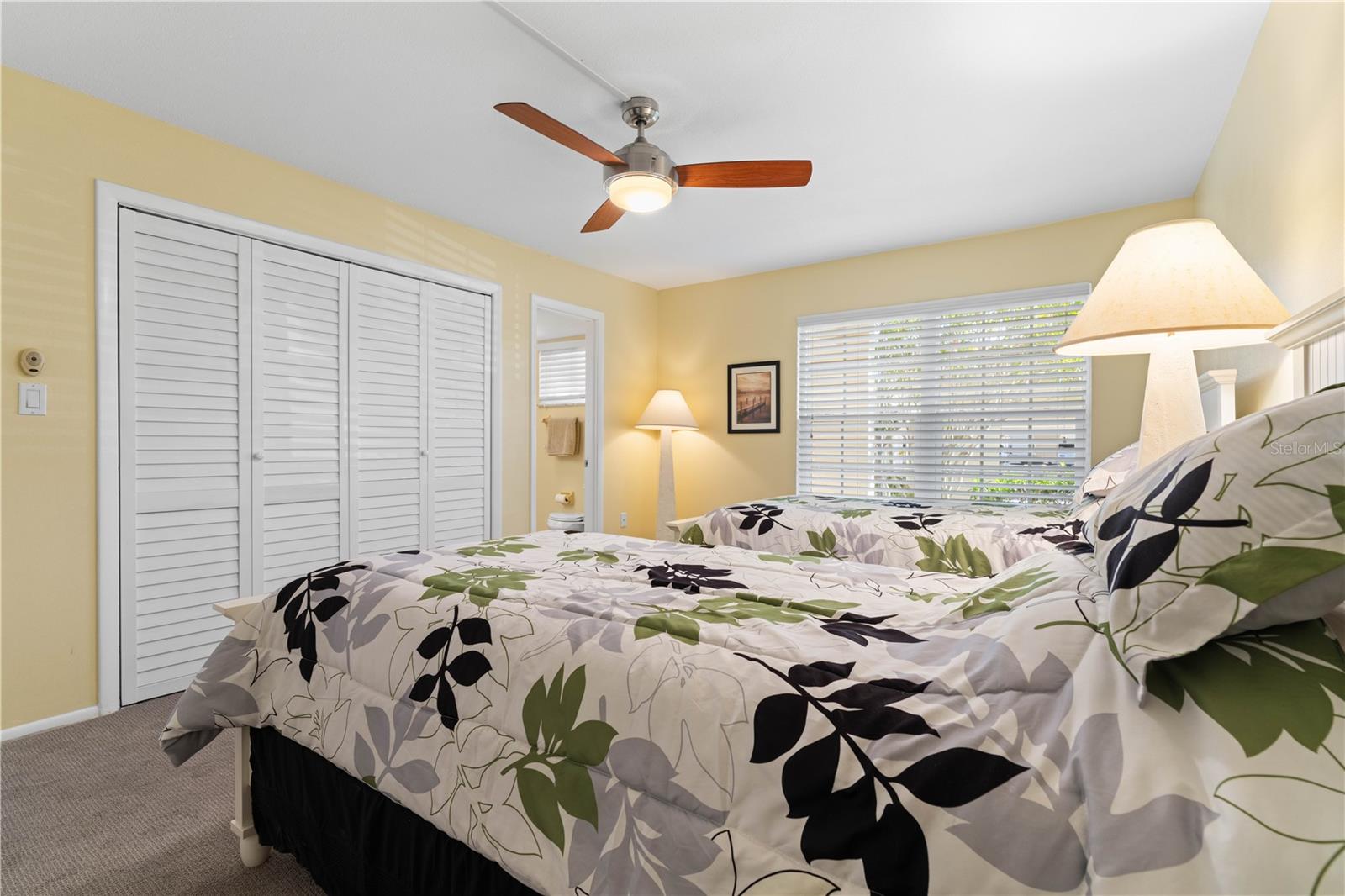 Image 36 of 55 For 1 Colony Point Drive A19