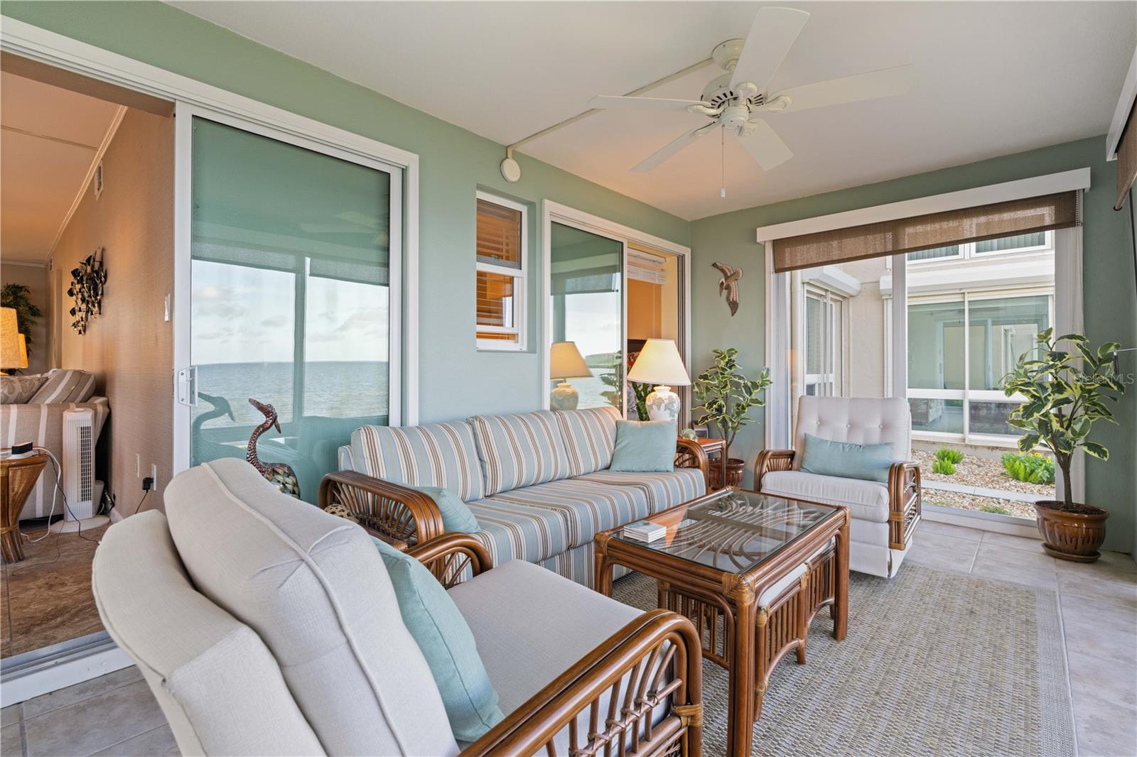 Image 42 of 55 For 1 Colony Point Drive A19