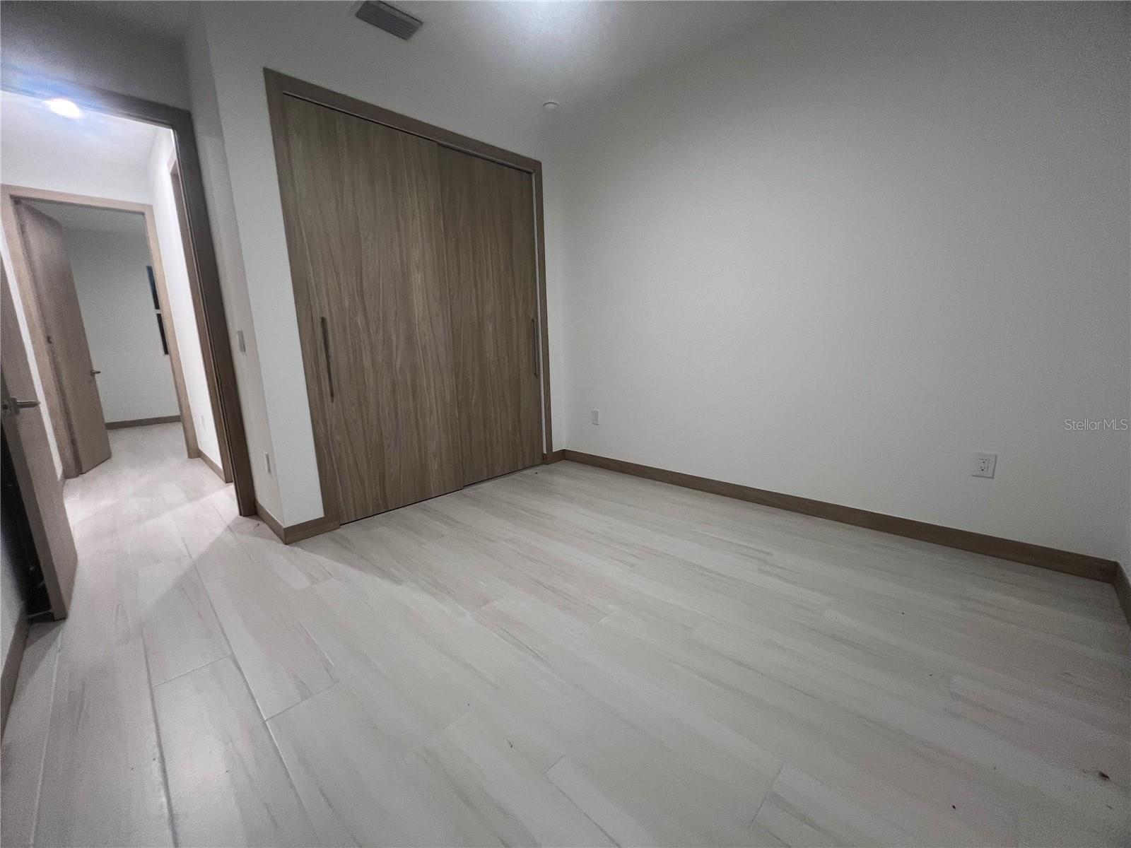 Image 14 of 17 For 4135 Watson Avenue