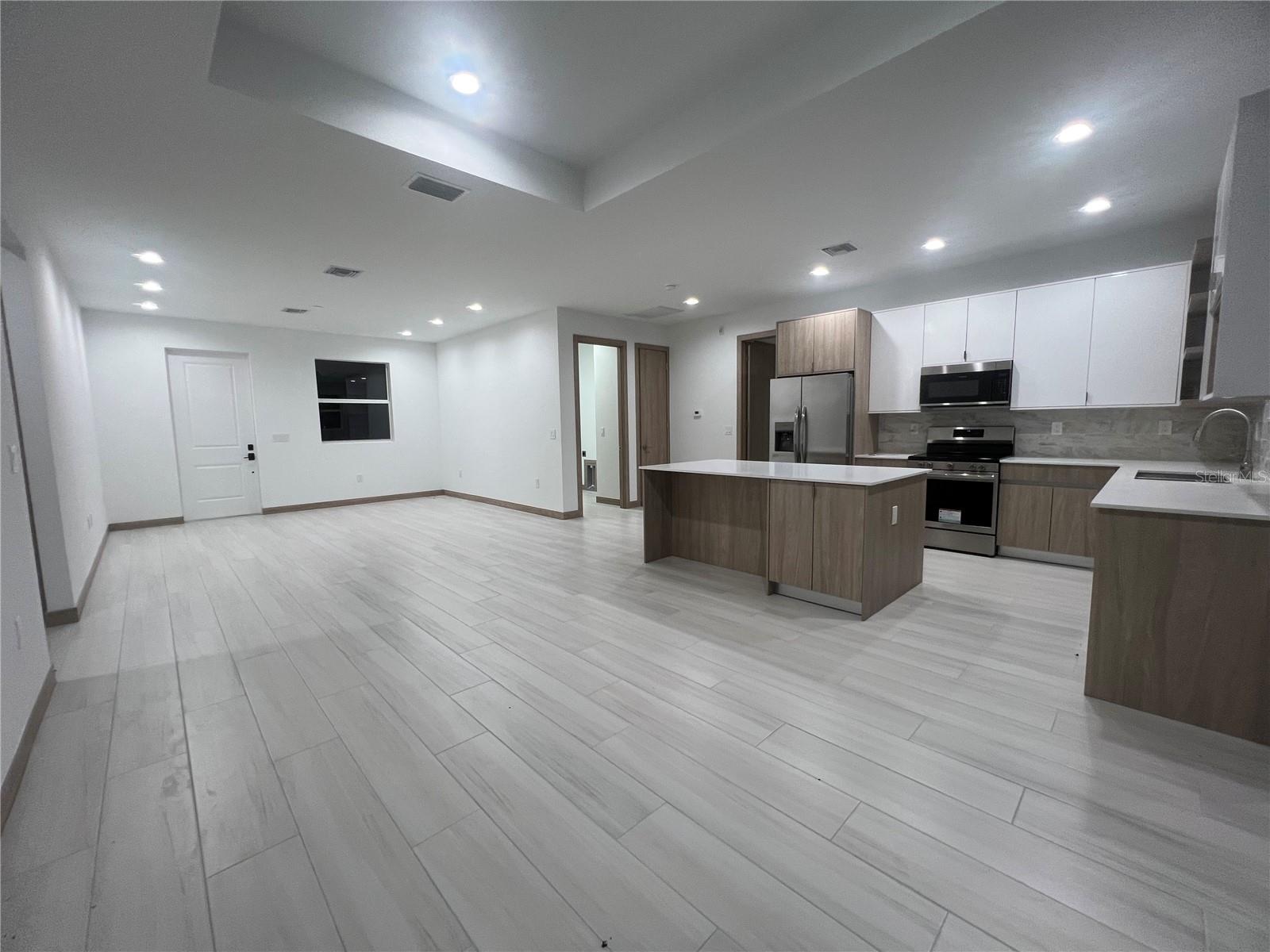 Image 3 of 17 For 4135 Watson Avenue