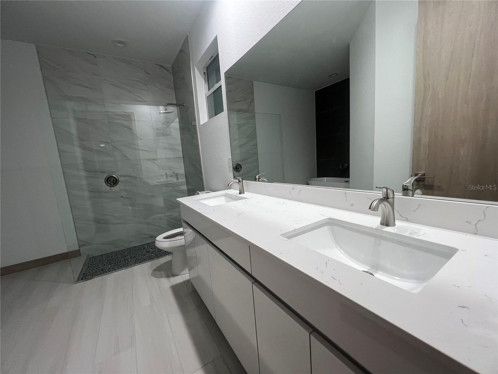 Image 8 of 17 For 4135 Watson Avenue