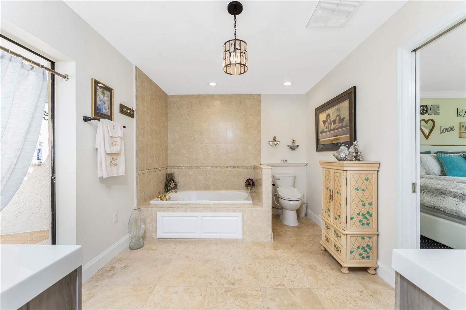 Image 44 of 80 For 740 Via Esplanade