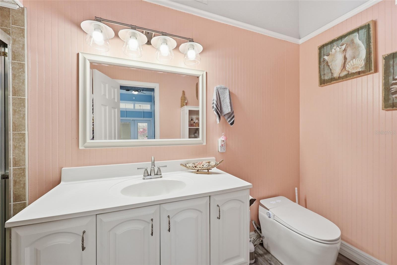 Image 11 of 29 For 320 Majestic Terrace