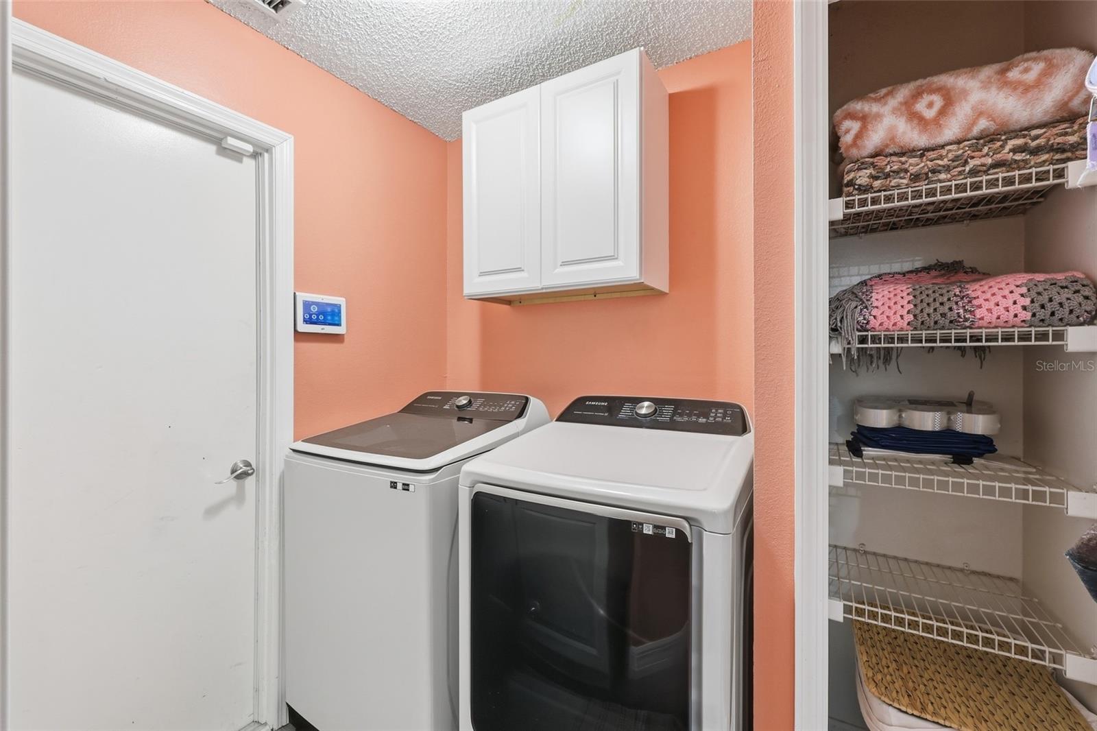 Image 15 of 29 For 320 Majestic Terrace