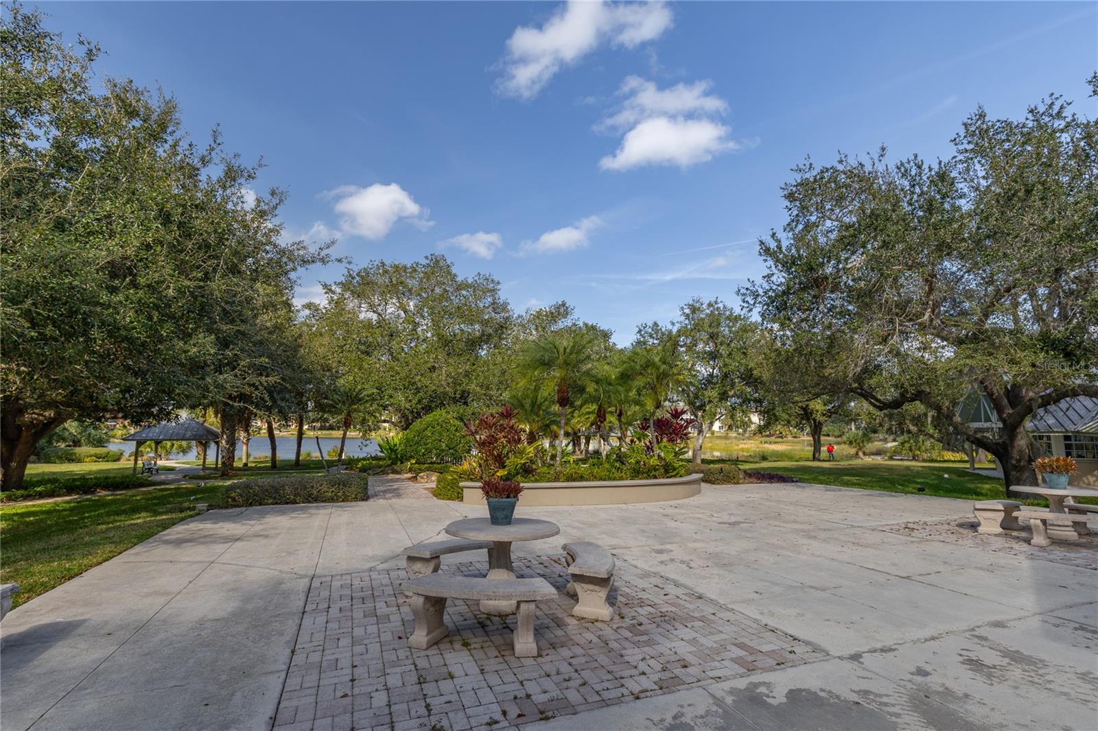 Image 39 of 39 For 19355 Water Oak Drive 105