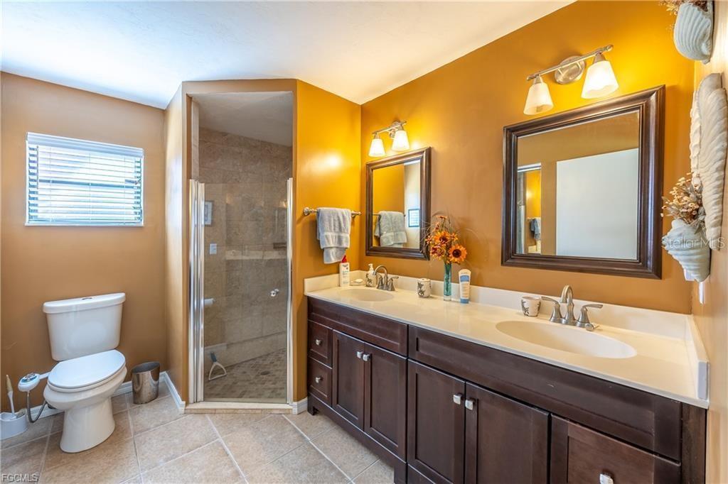 Image 12 of 47 For 1383 Harbor View Drive