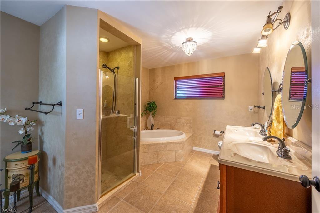 Image 16 of 47 For 1383 Harbor View Drive