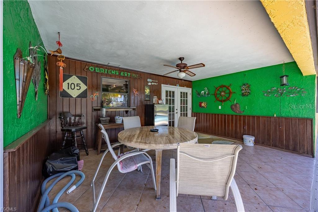 Image 21 of 47 For 1383 Harbor View Drive