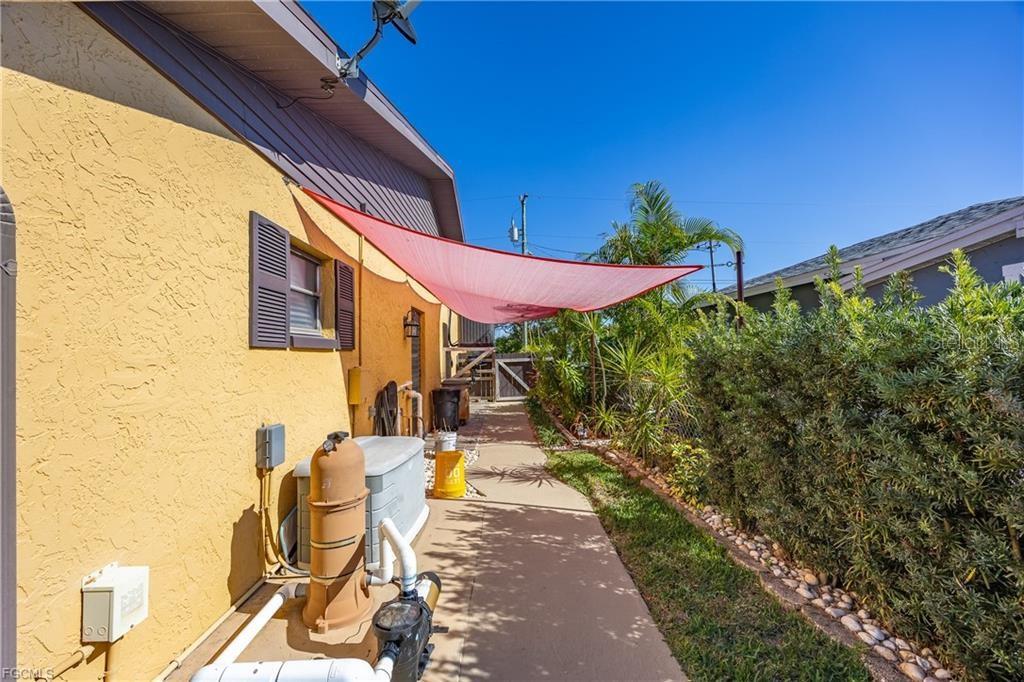 Image 35 of 47 For 1383 Harbor View Drive