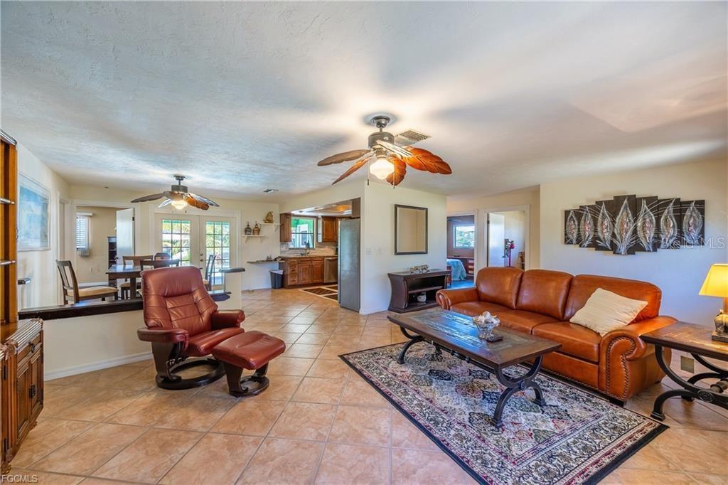 Image 6 of 47 For 1383 Harbor View Drive