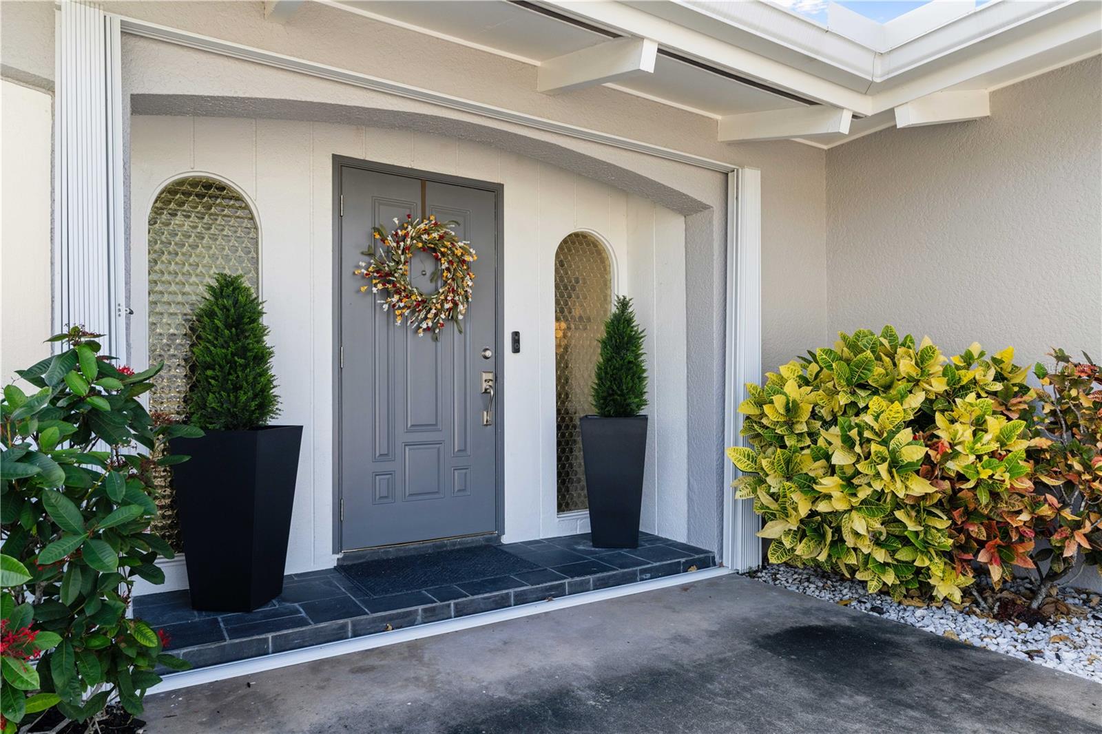 Image 15 of 59 For 1615 Via Dolce Vita