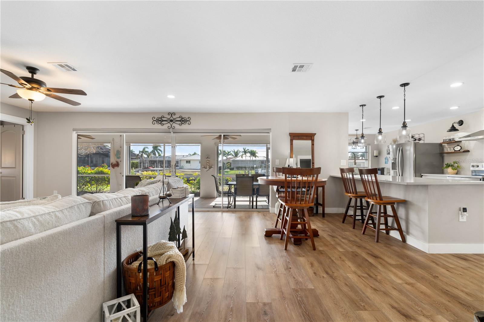 Image 17 of 59 For 1615 Via Dolce Vita