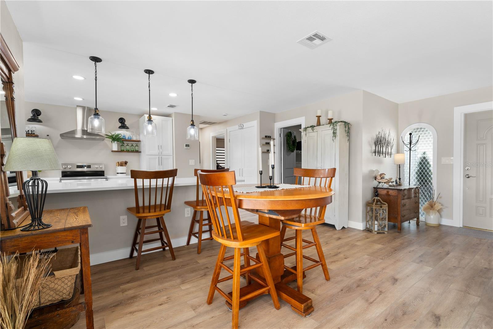 Image 24 of 59 For 1615 Via Dolce Vita