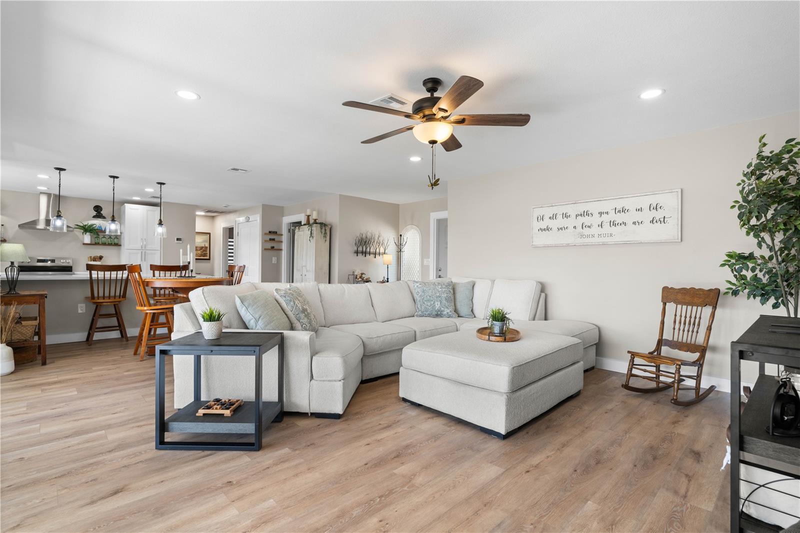 Image 3 of 59 For 1615 Via Dolce Vita