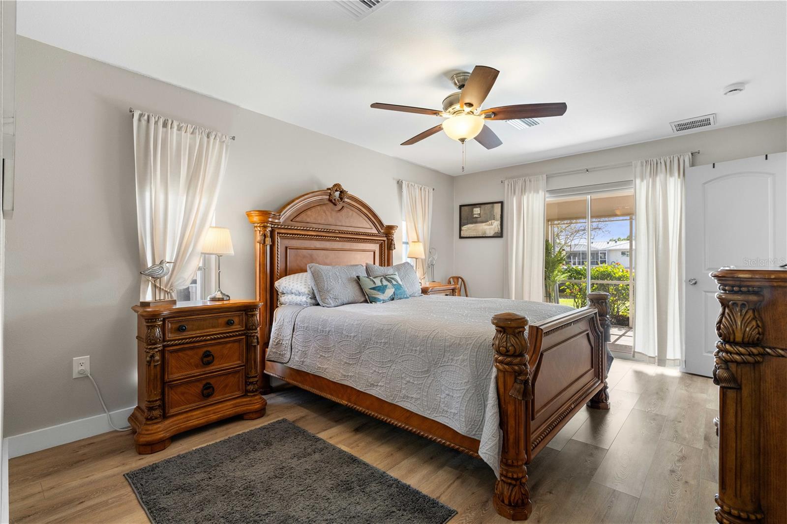 Image 37 of 59 For 1615 Via Dolce Vita